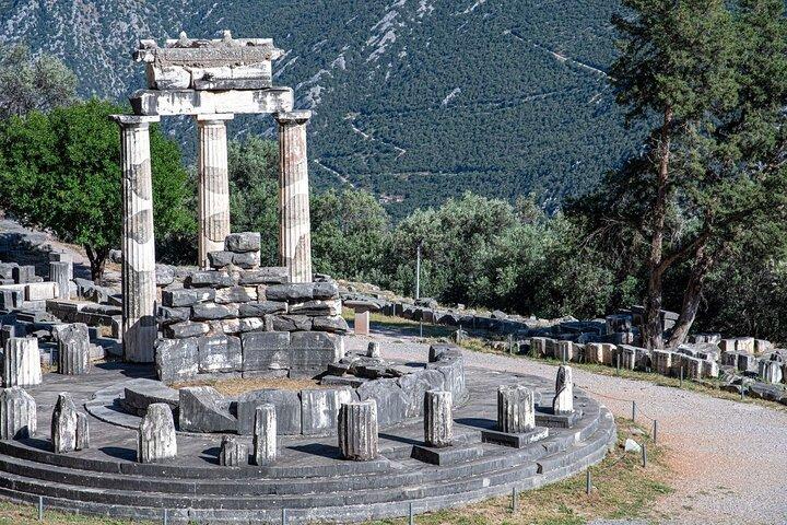 2 - Tour di un giorno a Delfi e Olimpia con degustazione di olio d'oliva e miele