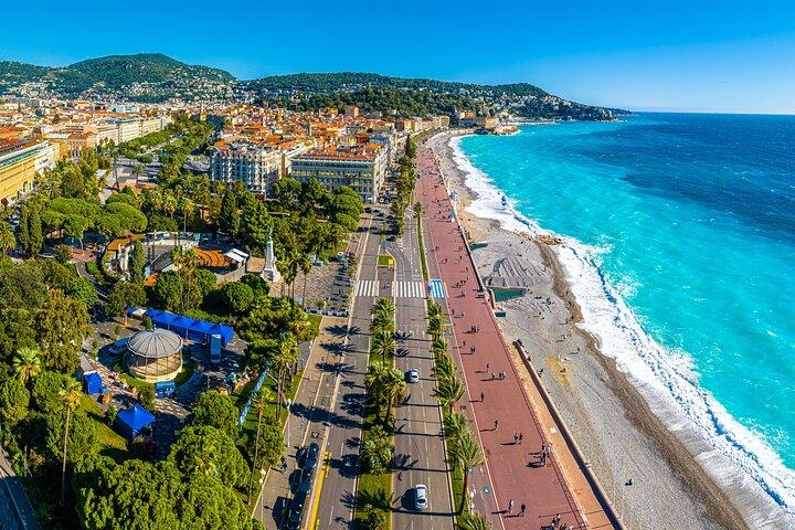 Excursion privée de luxe et culture à Saint-Tropez au départ de Nice