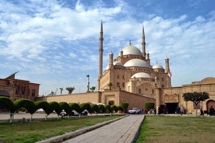 Coptic Cairo, Historisk islamisk moské og Khan El-Khalili Privat