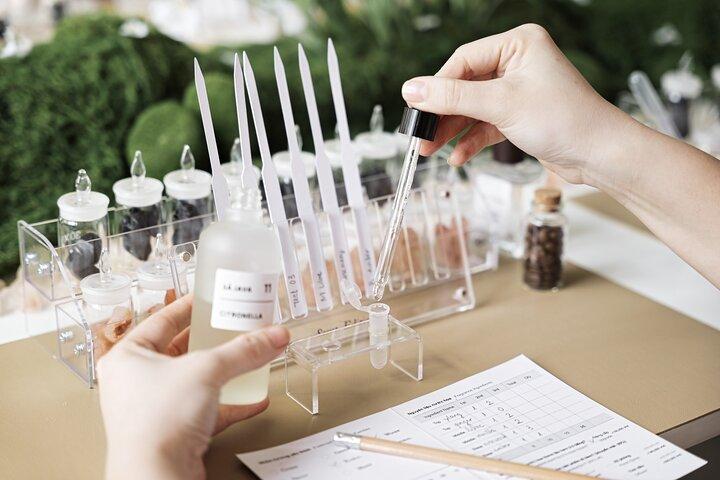Workshop de fabricação de perfumes personalizados em Ho Chi Minh City