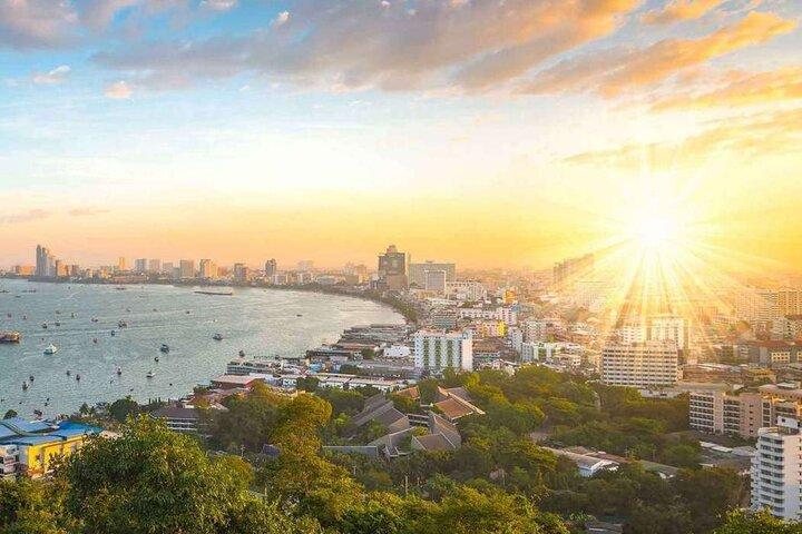 Pattaya City Awakening Tour: Big Buddha, Viewpoint & Boat Tour