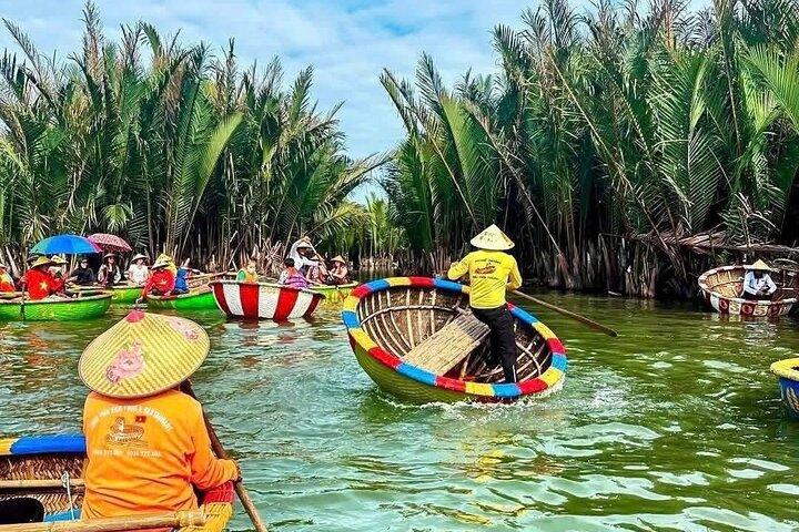 Paseo en barco y taller de café vietnamita