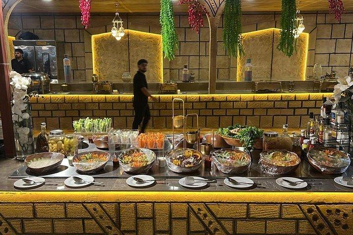 プレミアムレッドデューンサファリ（クワッドバイク30分VIP席＆ディナー付）