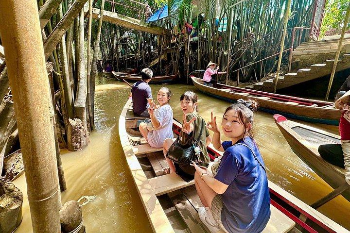 ホーチミン口からプノンペンカンボジアまでの2日間メコンデルタ