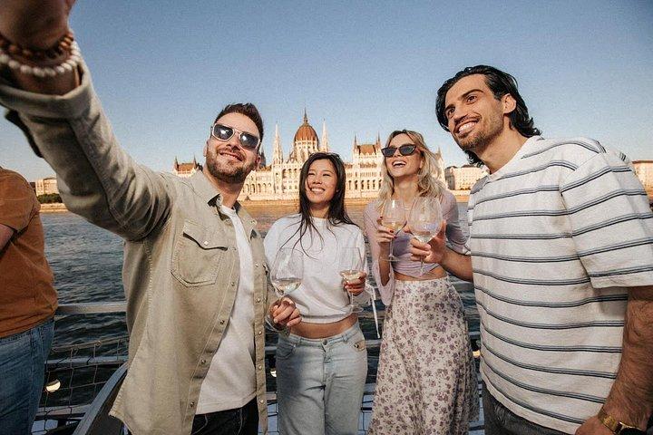 Budapest Lotus Cruise with Aperol and Prosecco Experience