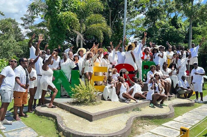 Bamboo Rafting and Ricks Cafe Tour from Montego Bay