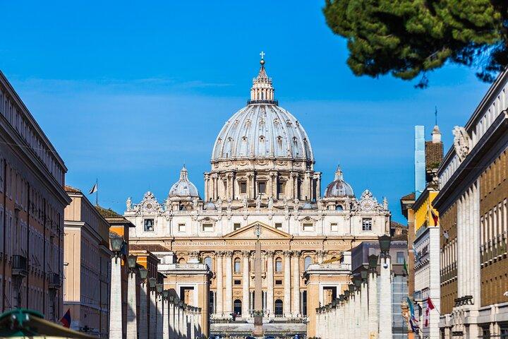 Visita guiada à Basílica de São Pedro: Cume Climb, Papal Tomb & Grottoes