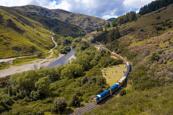 Queenstown a Dunedin com Taieri Gorge trem de ida