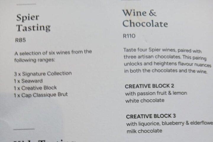 Cape Town Giraffe House, Cheetah Encounter and Wine Tasting Tour