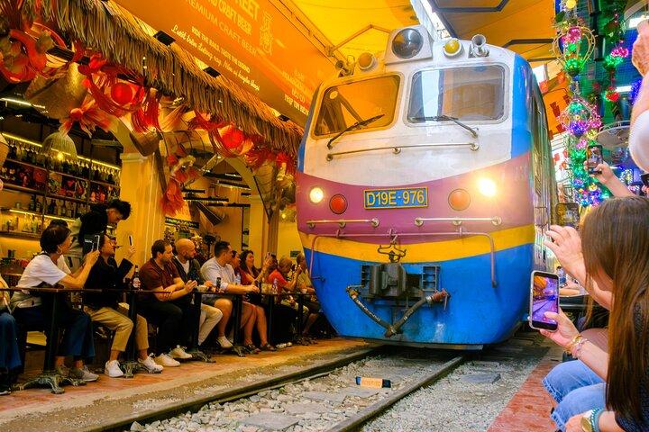 Excursie aan wal : Dagtour naar Hanoi vanuit de haven van Halong
