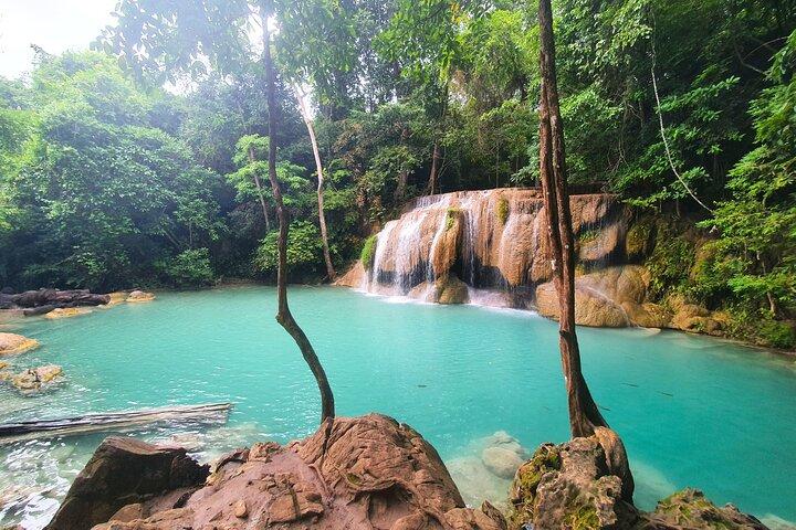 Erawan Wasserfall Tiger Cave Tempel und Café Private Tour