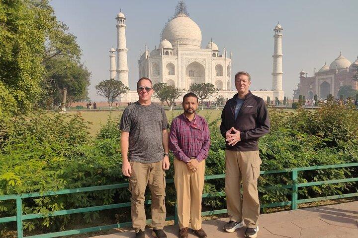 Tour de 2 días por Taj Mahal y Agra