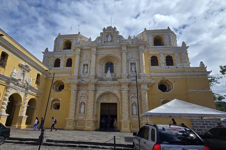 Vandretur i Antigua Guatemala: Historie, kultur og arkitektur