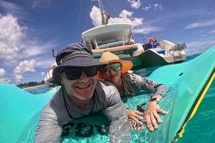 5-stündiger Luxus-Katamaran-Tagessegeltörn in Sint Maarten auf der Phoenix