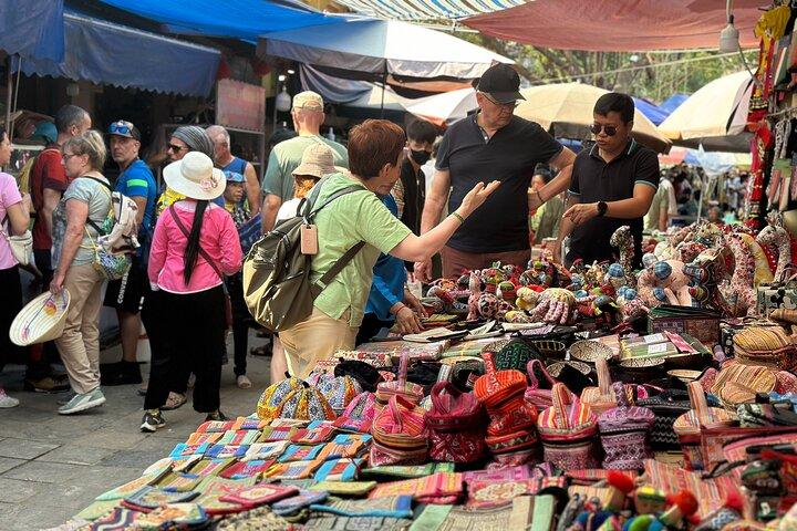 Can Cau Market och Bac Ha Tour – 2 dagar 1 natt