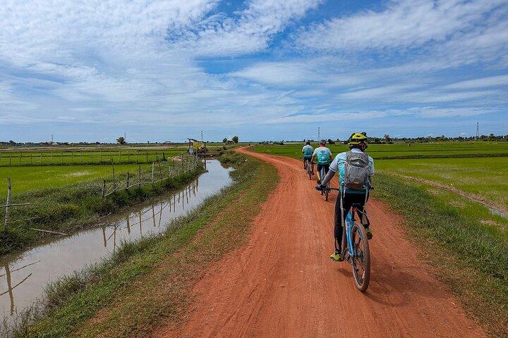 Passeio de bicicleta pelo Sunset Siem Reap