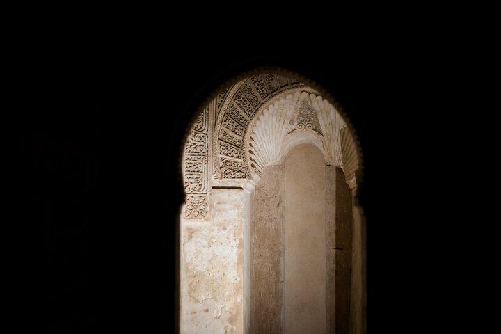 Viaje artístico por la Alhambra