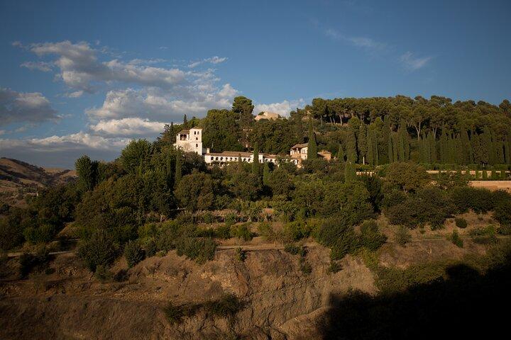 Viaje artístico por la Alhambra