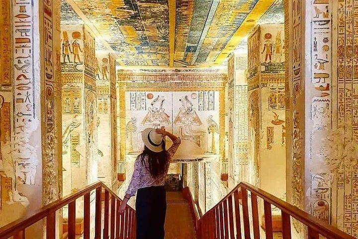 西岸寺院＆墓所を巡るルクソール上空熱気球ライド