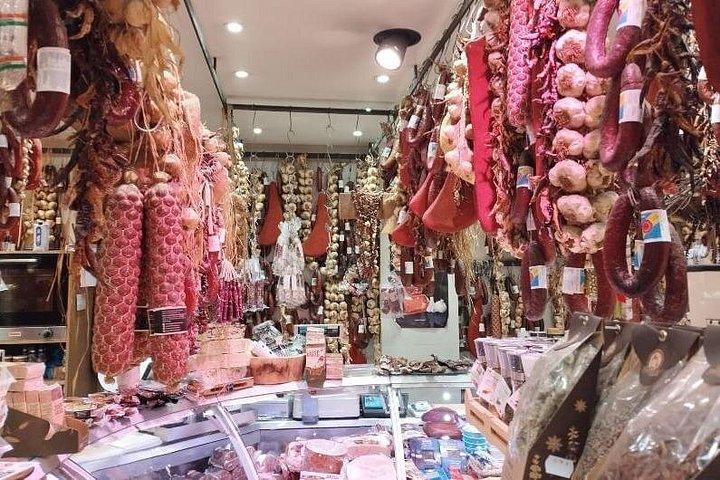 シェアアテネフードツアー地元の味を味わう
