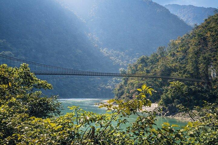 Rishikesh: Offbeat Day Hike with Meditation inside Vasishta Cave