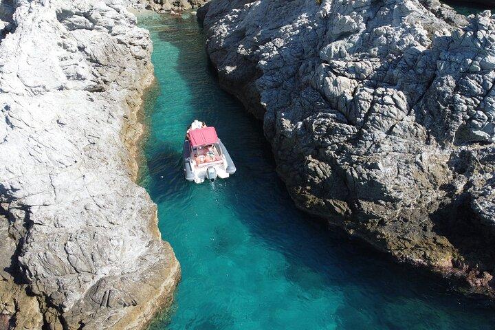 Tour de snorkel en Costa degli Dei: lo mejor que podrás encontrar.