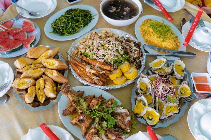 Vietnam : Excursion d'une journée dans la baie de Nha Trang avec plongée & barbecue & pêche