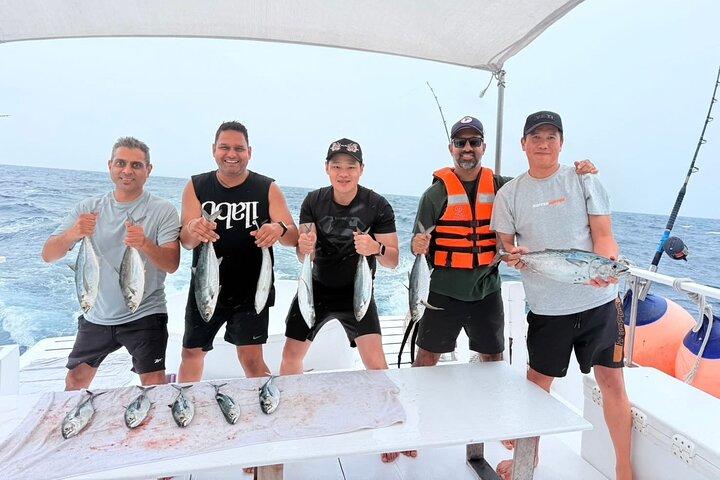 Juego de pesca en la isla Racha desde Phuket