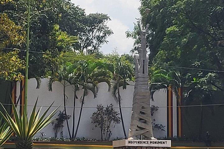 Paseo guiado por el mercado y la cultura de Kampala