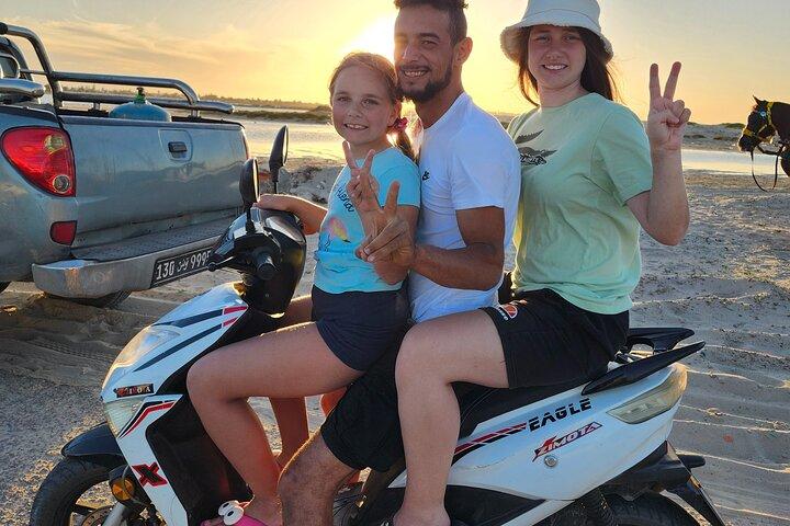 Scooterudlejning i Djerba: Frihed, sol og tunesisk atmosfære!