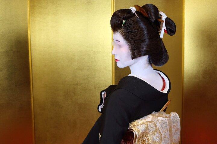 [Privat] Premium Kaiseki & Geisha dansupplevelse (4 - 8 gäster)