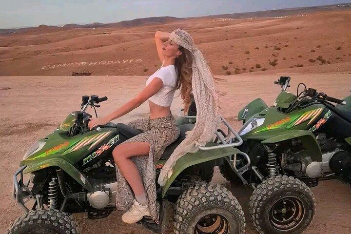 Marrakech: Agafay desert quad &camel ride with dinner show