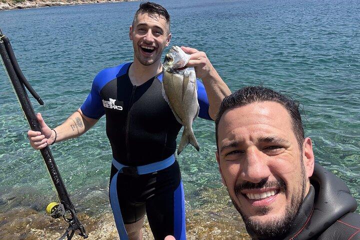 Viaggio privato di pesca subacquea da Atene