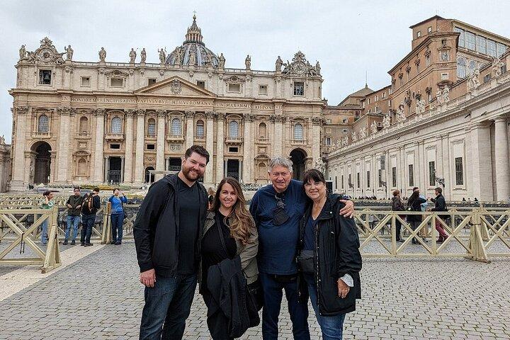 Vatican and Colosseum Full Day Private Tour with transfer