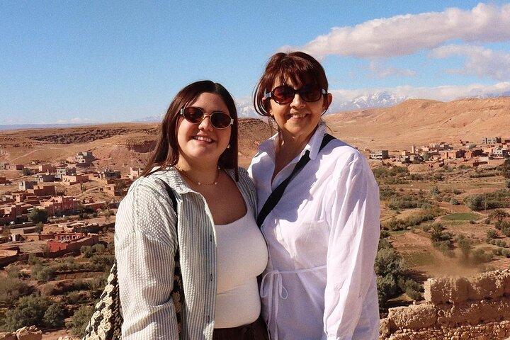 Marrakech : アイト・ベン・ハドゥとアトラス・スタジオユニークな日帰り旅行