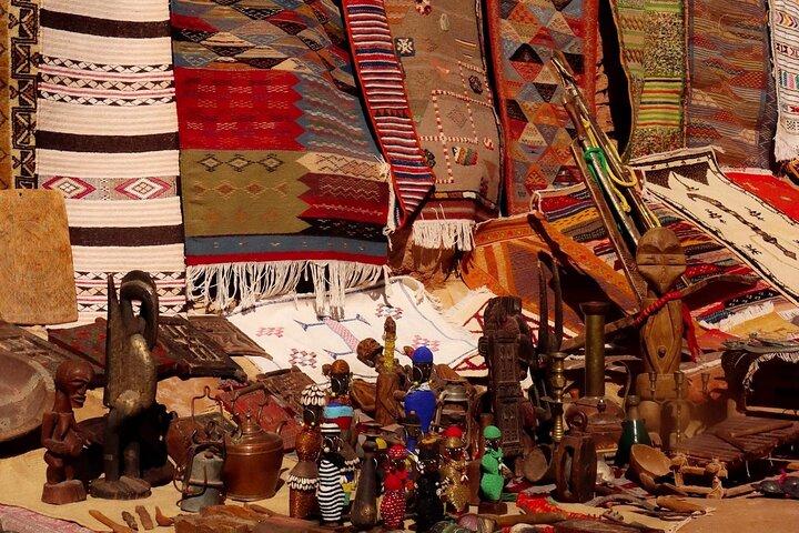 Marrakech : アイト・ベン・ハドゥとアトラス・スタジオユニークな日帰り旅行