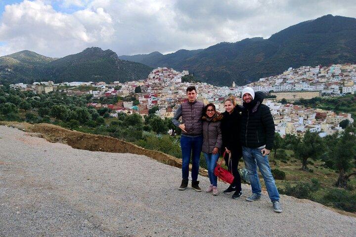 Exclusieve Tanger naar Fes Trip met 2 uur bezoek aan Chefchaouen