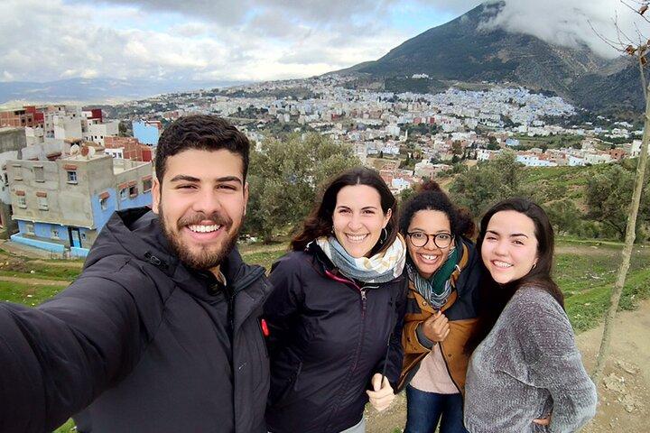 Exclusieve Tanger naar Fes Trip met 2 uur bezoek aan Chefchaouen