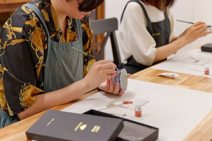 Asakusa 90 Min Traditional Kintsugi Workshop with 23K Gold