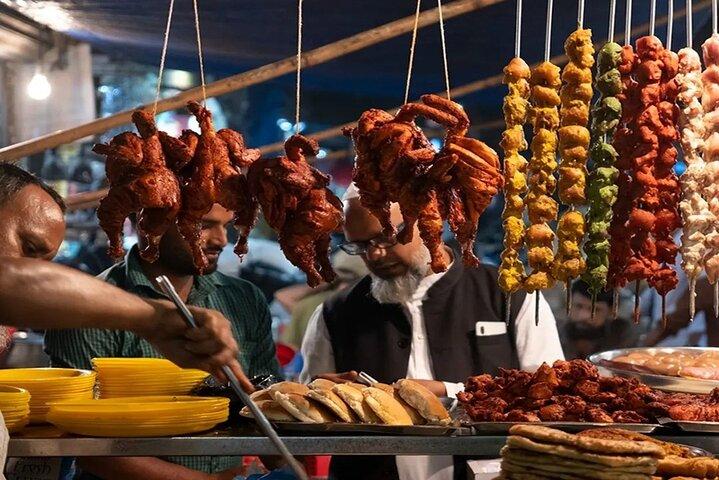 Mumbai Street Food & Local Market Walking Tour