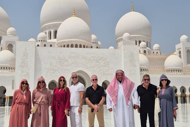 Abu Dhabi Premium Full-Day Sightseeing Day Trip from Dubai