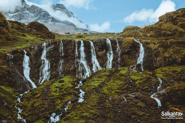 Lares Trek and Inca Trail to Machu Picchu – 5 dias / 4 noites