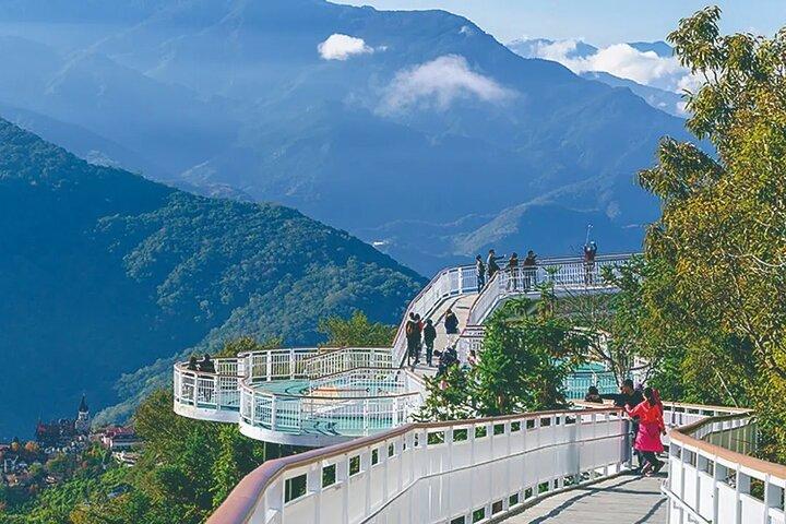Sun Moon Lake & Cingjing Farm Day Tour da Taichung con crociera
