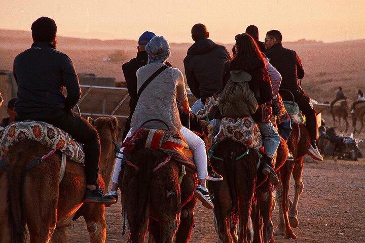 Agafay Desert Quad Bike, Sunset Camel Ride & Marokkanisches Abendessen