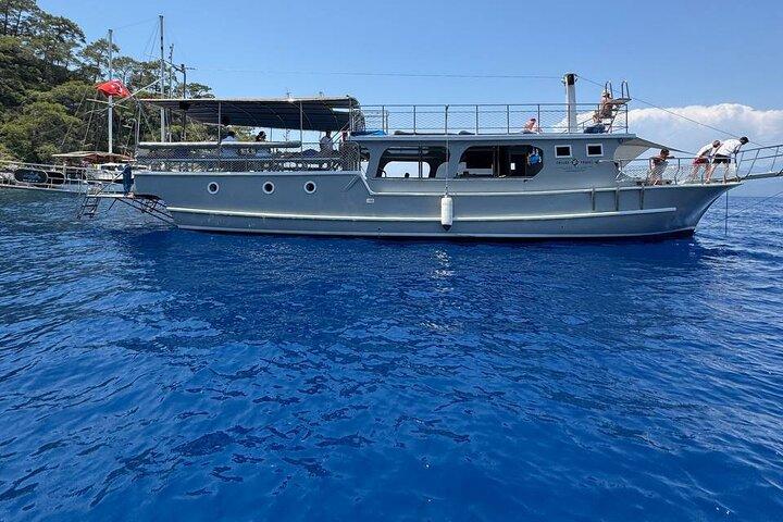 Crucero relajante por Blue Bays desde Fethiye : No Loud Music (max 40 p.)