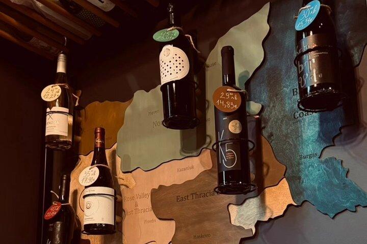 Degustazione di vini bulgari premium con abbinamenti gourmet a Sofia