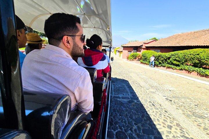 Antigua Guatemala City Tour em carro elétrico clássico vintage