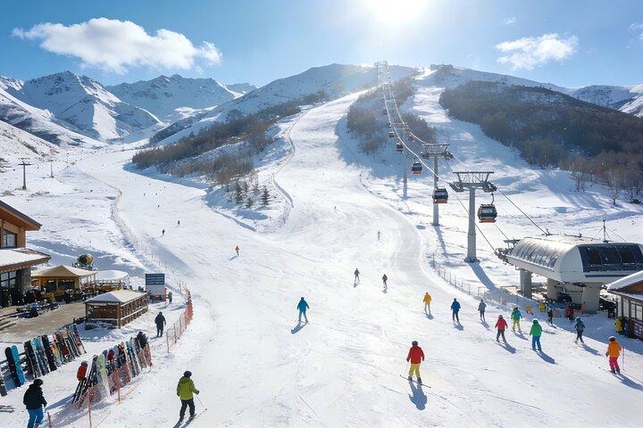 Trasferimento privato andata e ritorno per il Wanlong Ski Resort Da Pechino