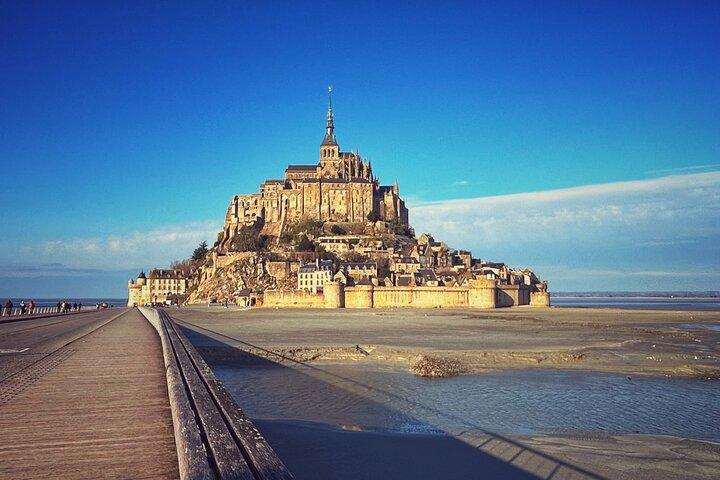 Gita di un giorno privata a Mont Saint-Michel da Parigi
