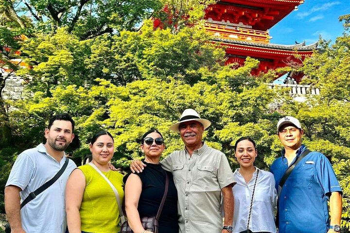 Groepsreis naar Japan met bezoeken aan Tokio, Hakone, Kyoto en Hiroshima.